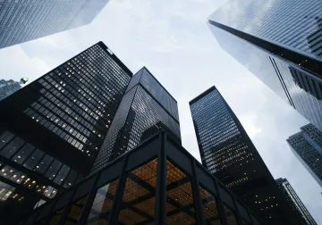 Fachada de un edificio de oficinas